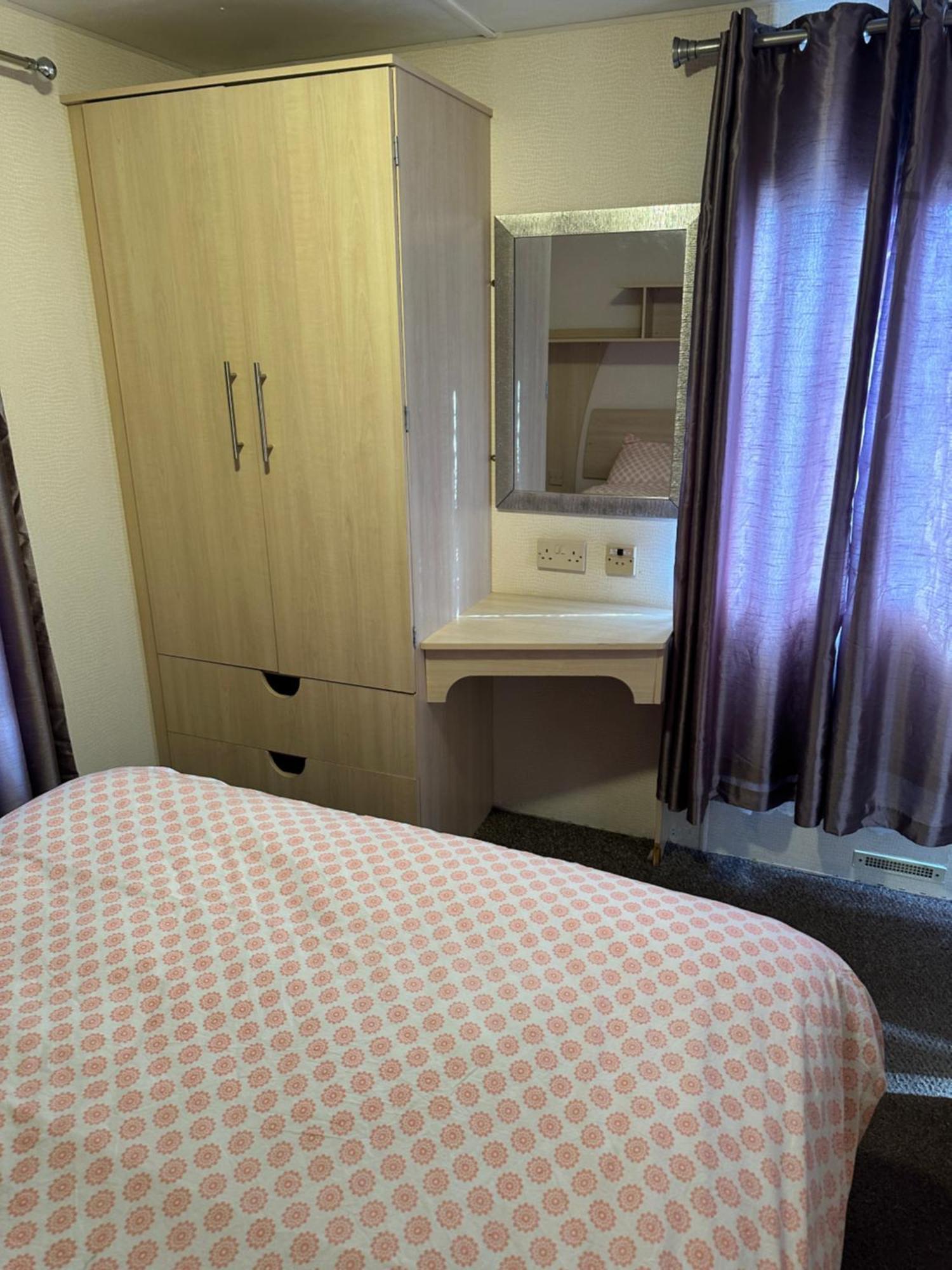 3 Bedroom Caravan At The Grange Holiday Park, Chapel Road Ingoldmells Addlethorpe Екстер'єр фото